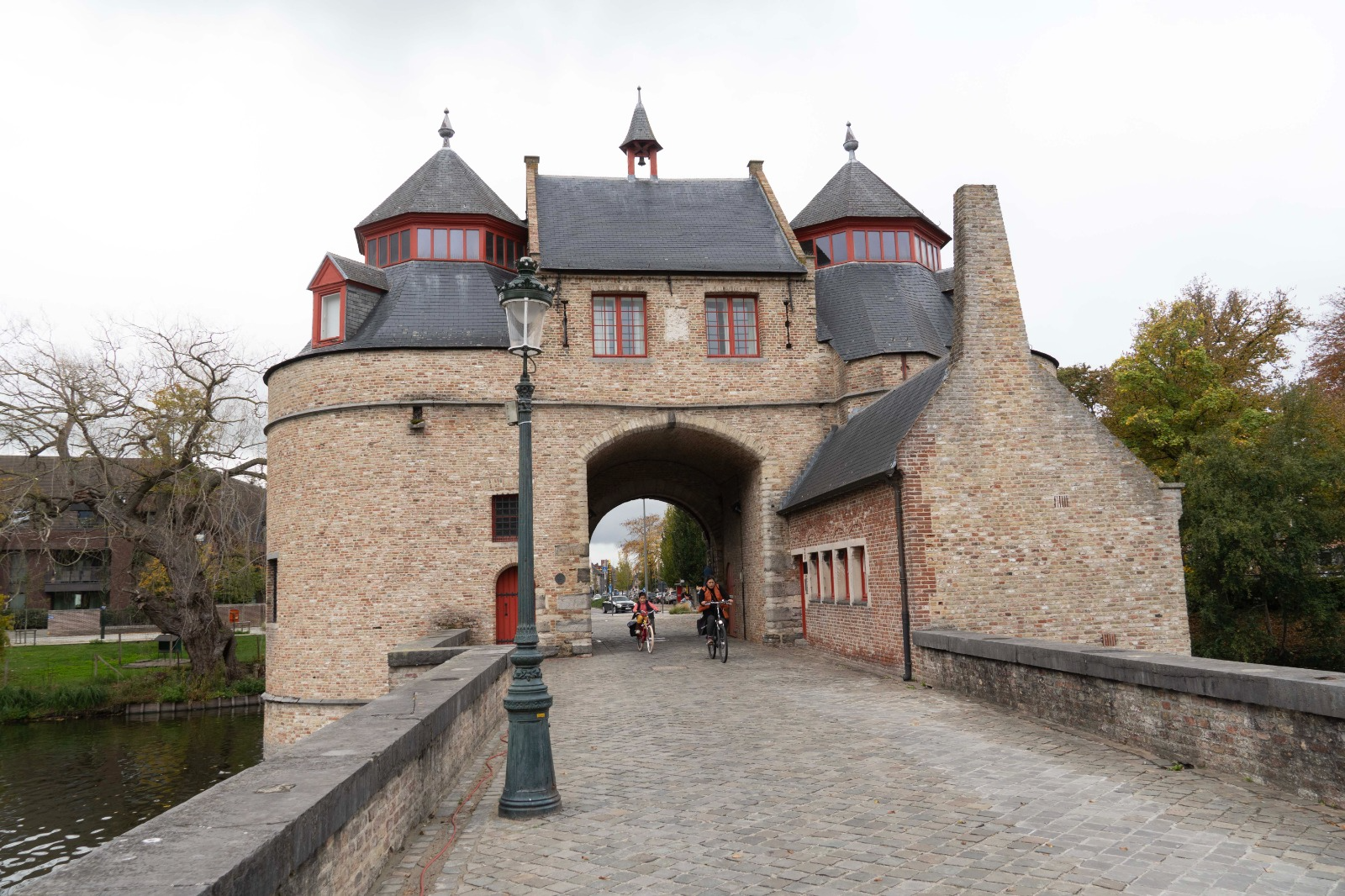 9-Day Belgium & Netherlands Itinerary: Castles, Canals, and Culture